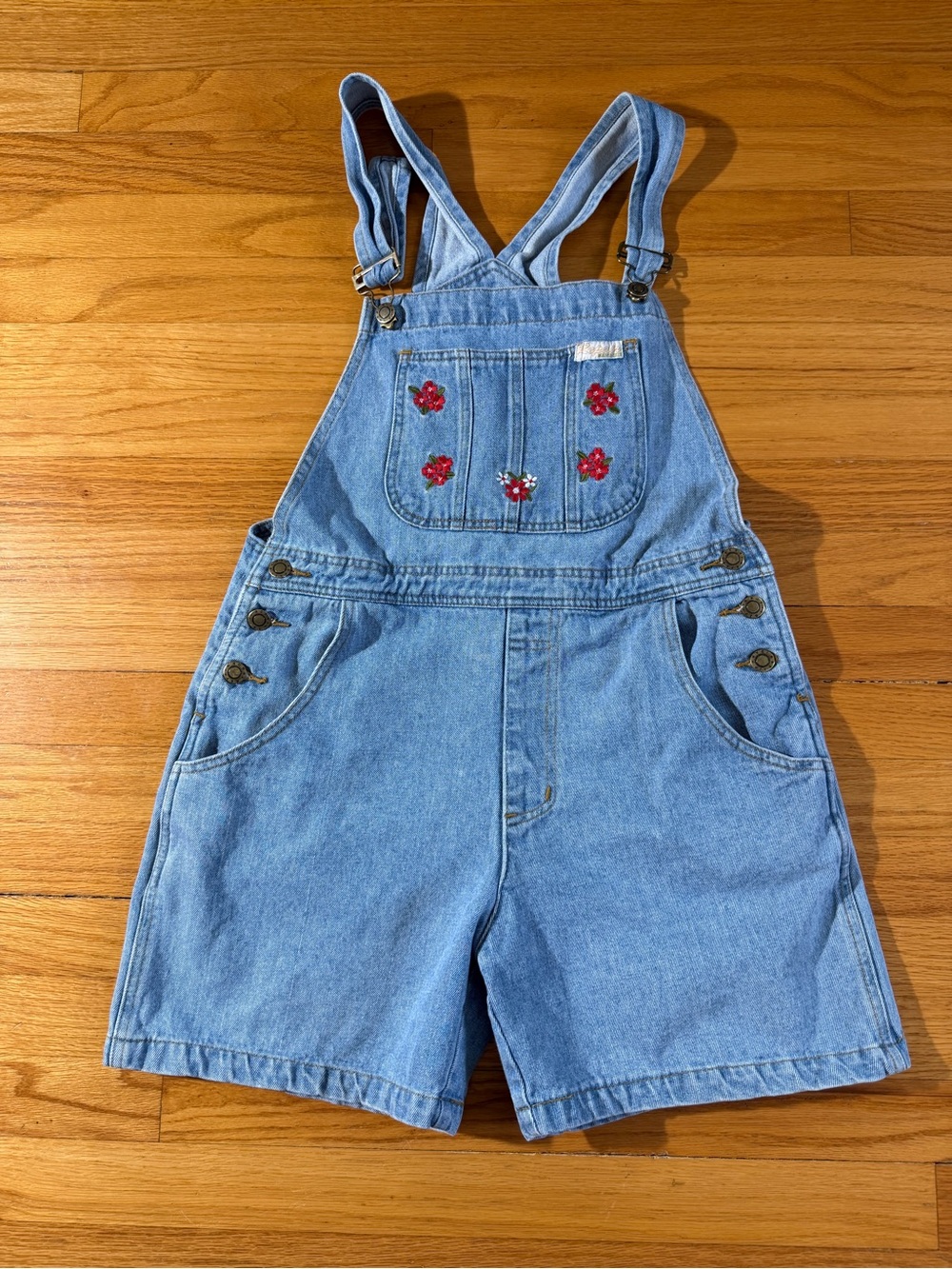 Women’s vintage flower embroidered shorts overalls size S